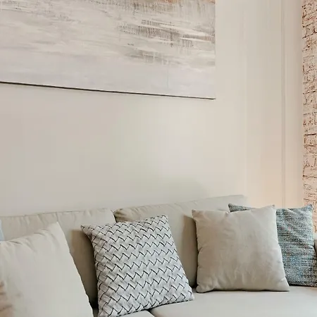 Apartman Piazza Antonio Gramsci By Onefinestay *