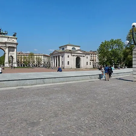 Piazza Antonio Gramsci By Onefinestay * Milánó