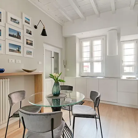 Piazza Antonio Gramsci By Onefinestay Apartman